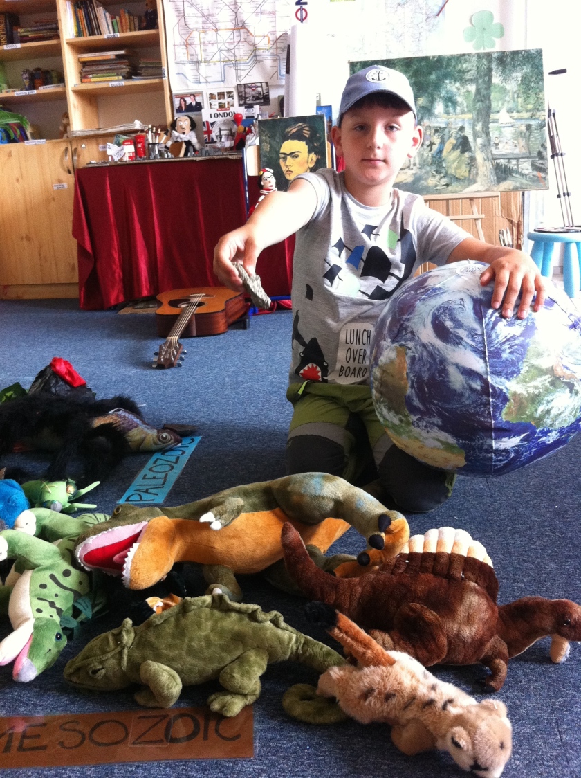 christopher-second-grade-with-meteor-earth-and-dead-dinosaurs-showing-end-of-mesozoic